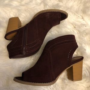 Burgundy Heeled Zip Up Booties